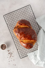 Cozonac cu nucă - imagine 3